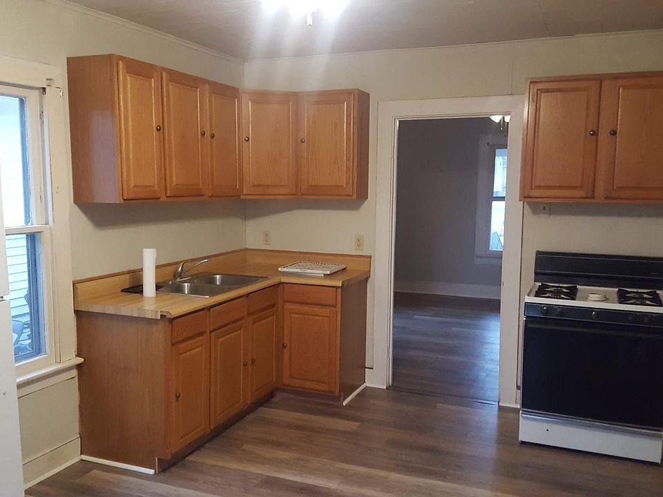 728 14th St #1, Tell City, IN 47586 | Zillow