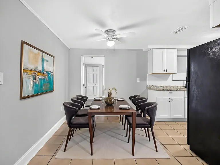 6012 Redwood Dr — Photo 4