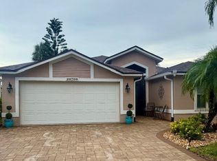 20700 Persimmon Pl, Estero, FL 33928
