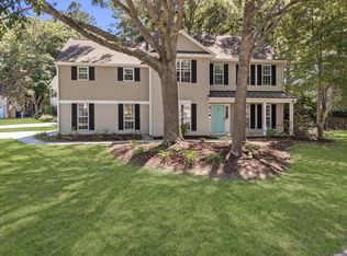 1247 Center Lake Dr, Mount Pleasant, SC 29464
