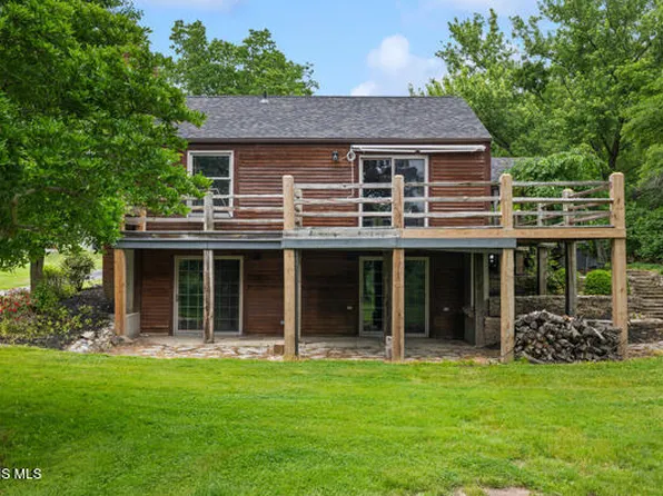 1006 E River Dr, Defiance, OH 43512