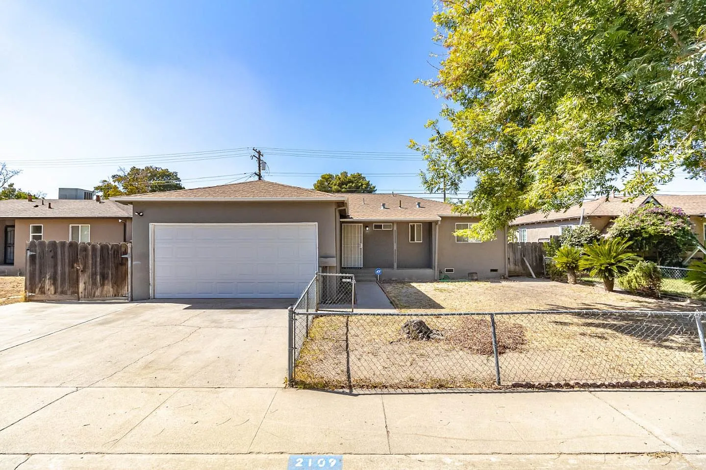 2109 Norman Way photo 1