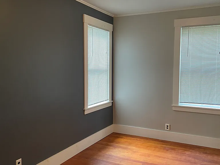 146 Green St #1 — Photo 5