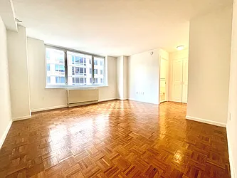 Rented by Addison Property Group