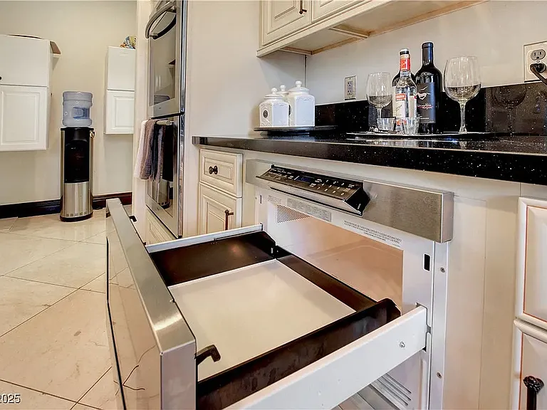 3541 Winter Wren St — Photo 19