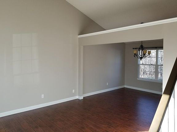 Living room/dining room