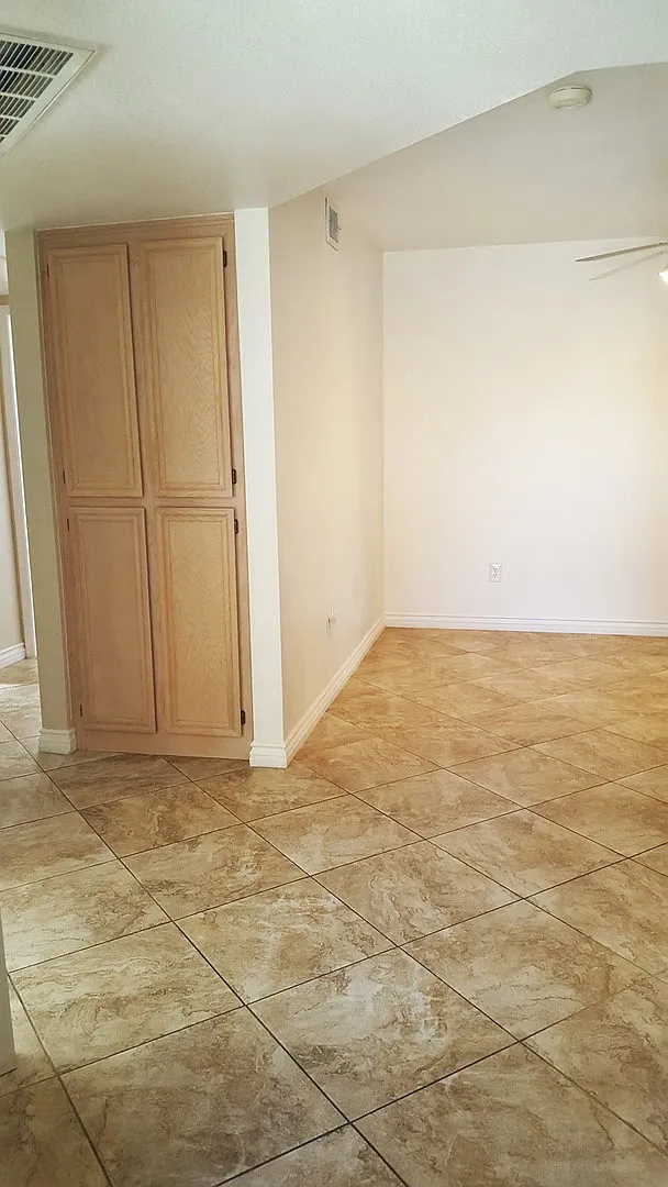 Three Bedroom Southwest Condo, Tile, Ground Floor — Photo 2
