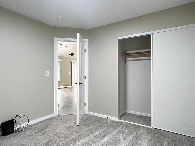 17416 Adams Ln — Photo 23