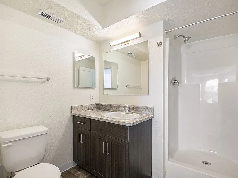 Andover Pointe Apartment Homes — Photo 21