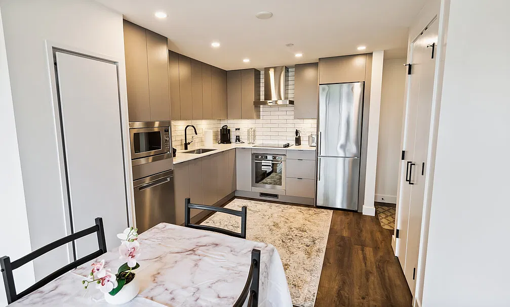 1 bed, 593 sqft, $1,700 — Photo 2