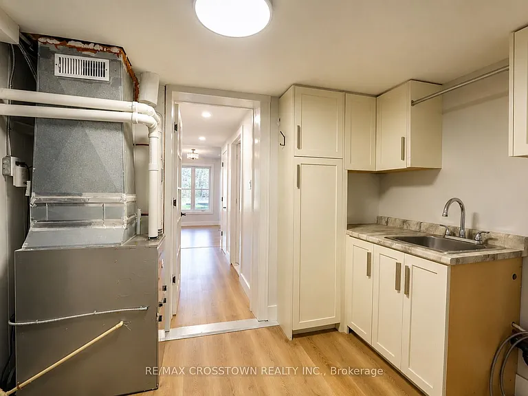 86 Doran Rd — Photo 12
