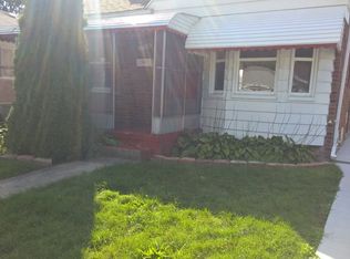 17340 Kershaw St, Roseville, MI 48066
