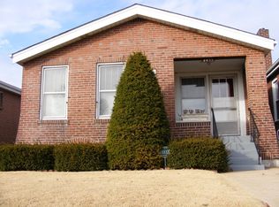 4455 Taft Ave, Saint Louis, MO 63116