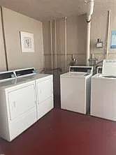 2821 Somerset Dr #217 — Photo 16
