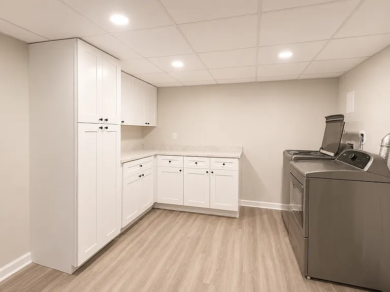 703 Oak Creek Rd — Photo 19