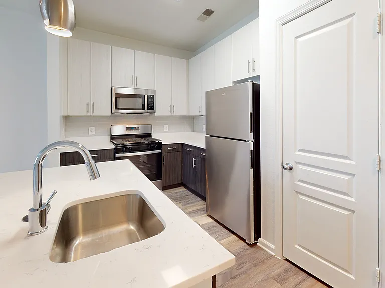 Sullivan Place — Photo 122