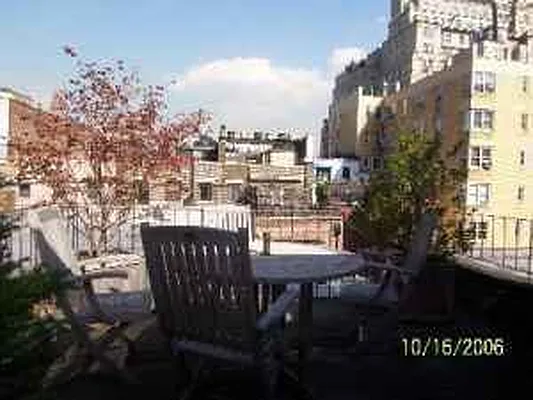 Rented by Luxx Realty | media 42