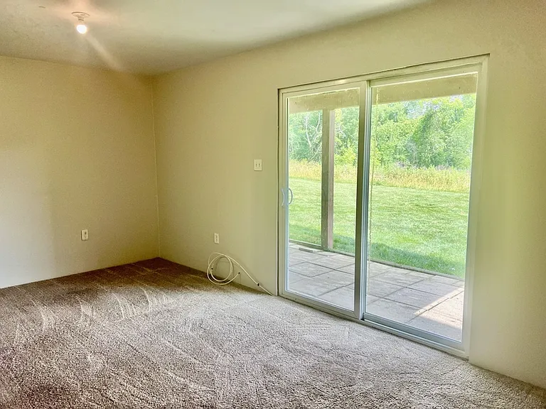 2408 Michael Dr — Photo 18
