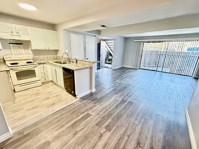 2266 Denair Ave #211 — Photo 1