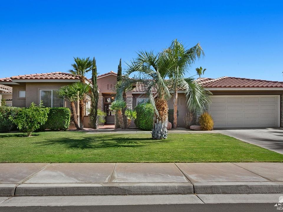 2nd image of 77558 Marlowe Ct