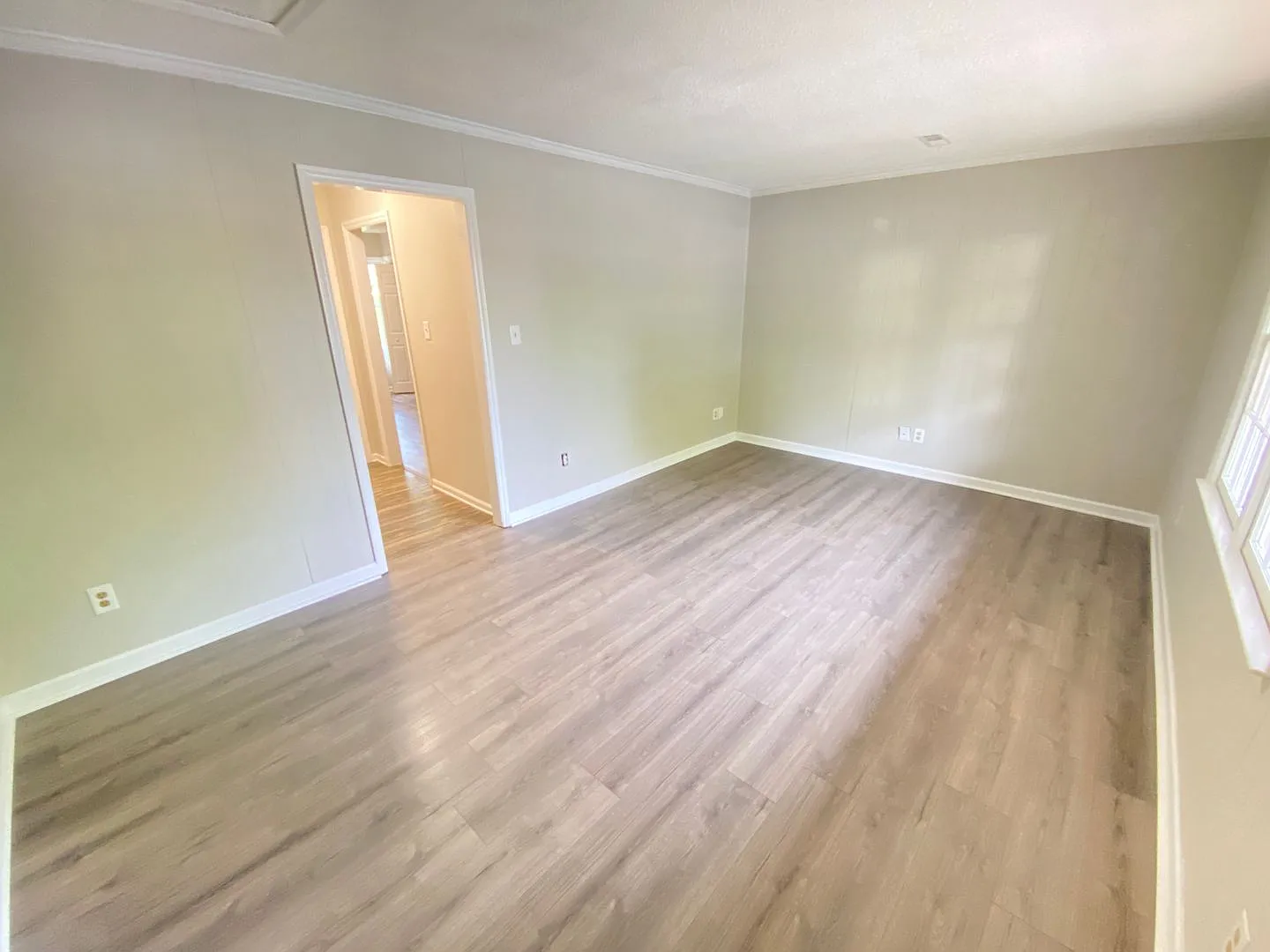400 Stockton St — Photo 2
