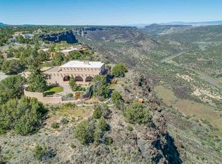 409 Estante Way, White Rock, NM 87544