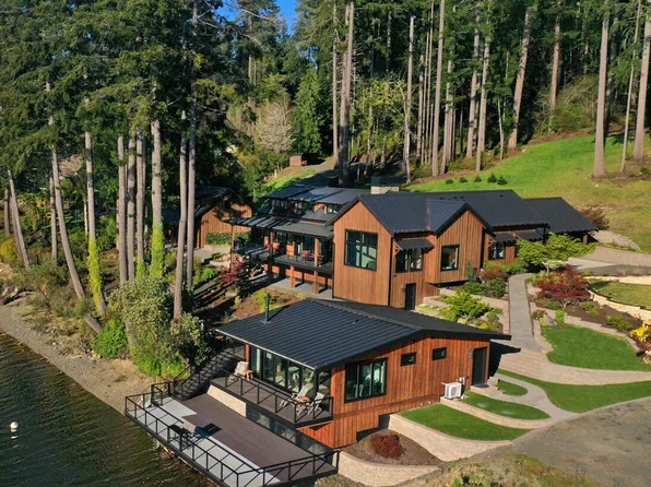 19315 99th Street NW, Vaughn, WA 98394