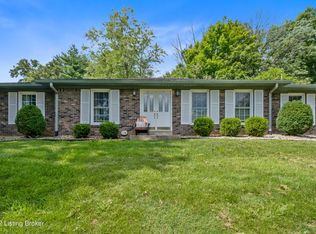 8800 Royal Oak Dr, Louisville, KY 40272