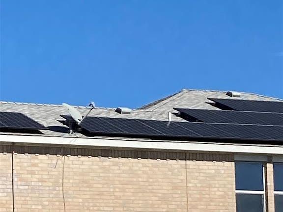 4th image of 2501 Castle Pines Dr