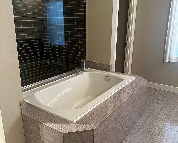 23823 SE 45th Pl — Photo 13