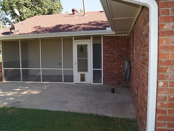 screened in porch backyard