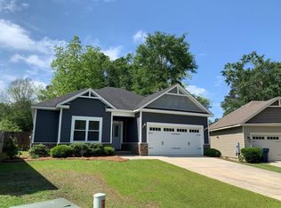 123 Orchard Park Dr, Dothan, AL 36301