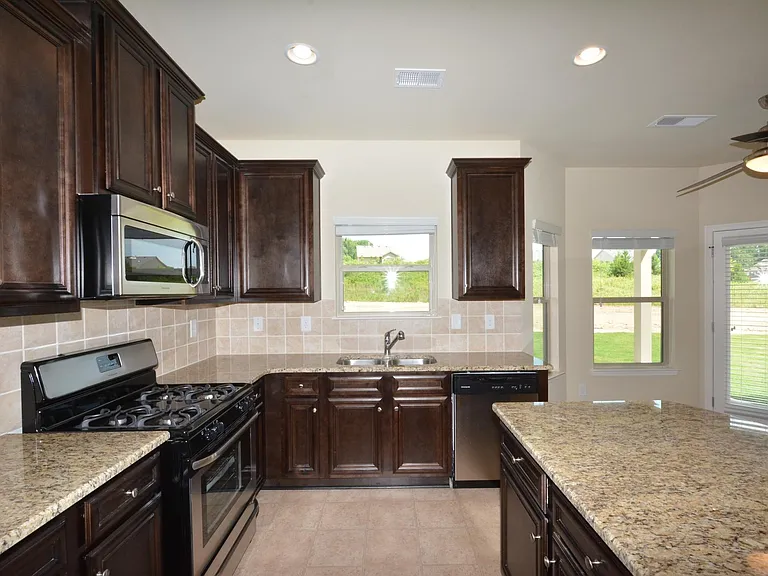 Kitchen 3