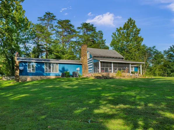 270 Coffey Hill Rd, Nashville, IN 47448