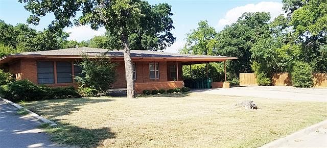 1st image of 615 E University Dr