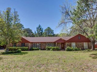 2610 Pretty Bayou Island Dr, Panama City, FL 32405