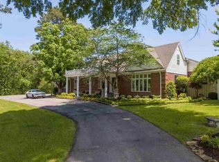 25 E Main St, Savannah, TN 38372