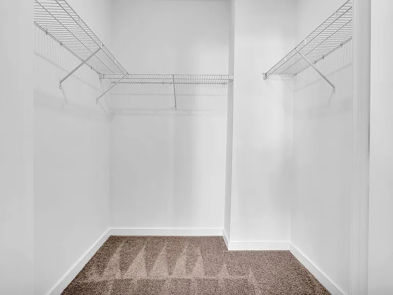 525 Parkway Dr NE #417 — Photo 22