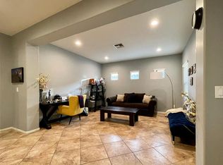 1949 W Black Hill Rd, Phoenix, AZ 85085