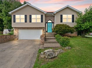 404 Parker Pl, Jeffersonville, IN 47130