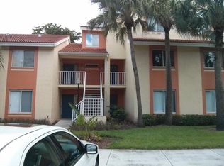1134 The Pointe Dr, West Palm Beach, FL 33409