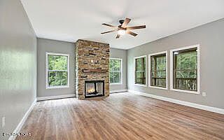 5th image of 149 Hawes Cir