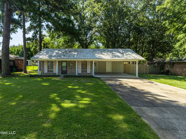 239 Traceland Dr, Madison, MS 39110