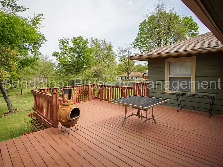 3549 S Richmond Ave — Photo 17