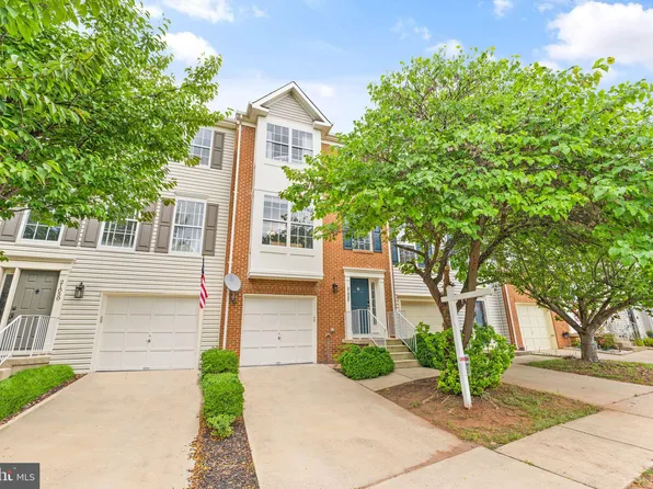 21052 Tioga Ter, Ashburn, VA 20147