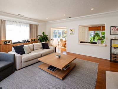 1630 N Benton Way, Los Angeles, CA, 90026