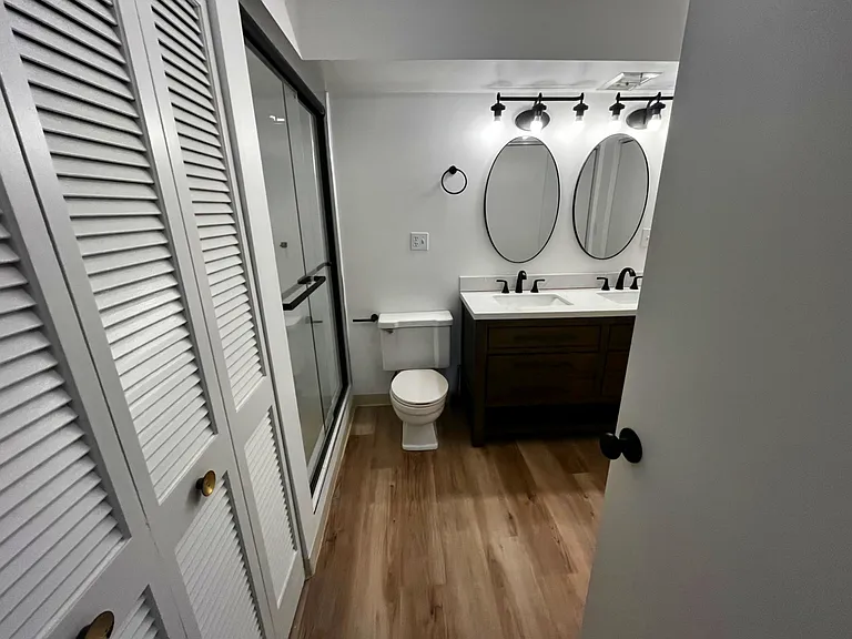 2331 E Market St #316A — Photo 12