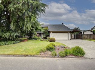 7206 NE Meadows Dr, Vancouver, WA 98662