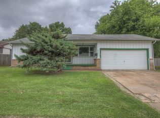 519 W Toledo St, Broken Arrow, OK 74012
