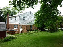 5th image of 18 Deer Run Ln